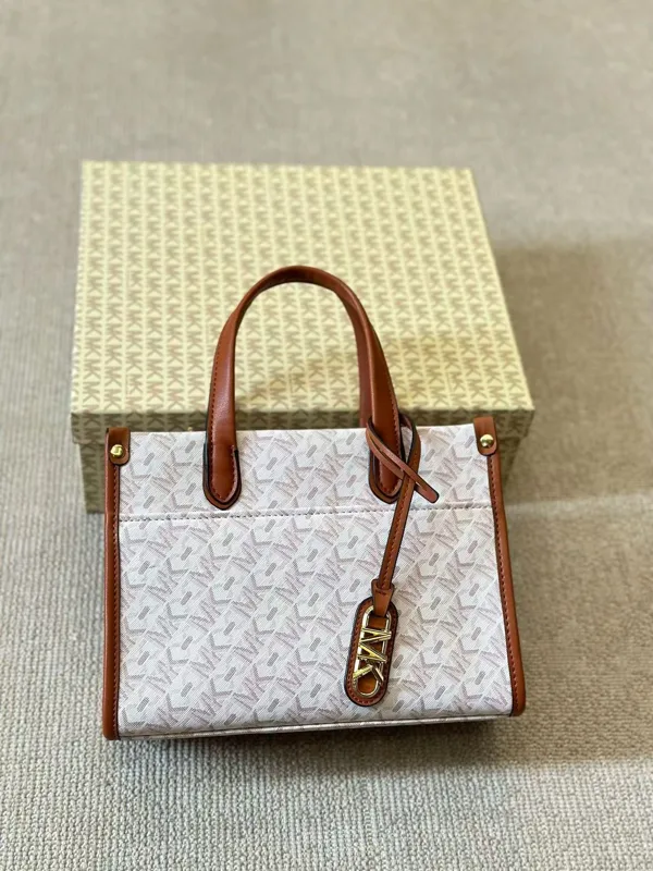Women'S Tote Bags Michael Kors - Zupełnie nowa torba typu tote Michael