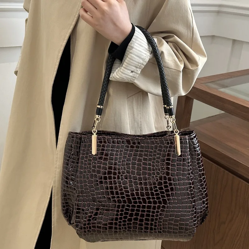 Women Bags Europe - Klasyczna torba z górnym uchwytem o