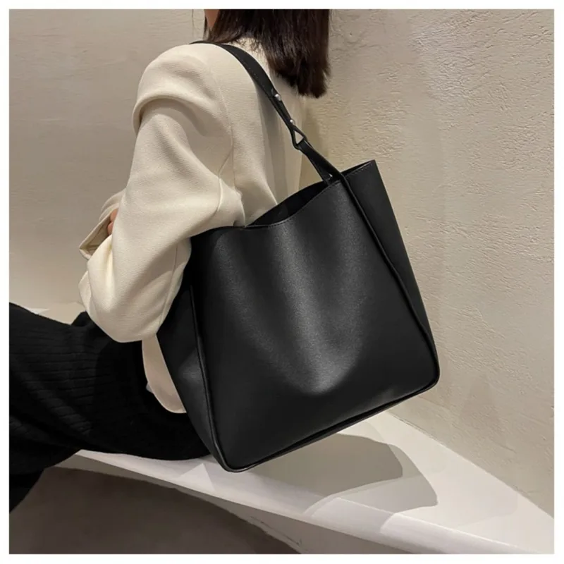 Women Bags Zara - Nowy materiał Torebki damskie ze skóry
