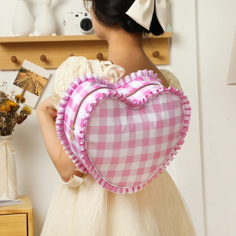 Women Bags Offers - Рюкзак в форме сердца с рюшами,