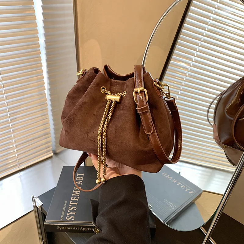 Women Bags Sale - Torebki crossbody na miękkie dojazdy do