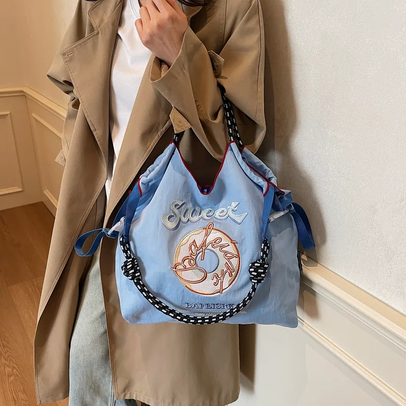 2025 Wiosna Gorąca wyprzedaż W – Women Bags Sale recenzja i cena