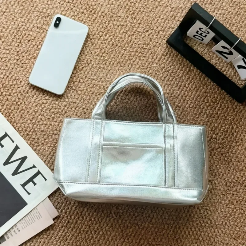 Modna srebrna torba typu tote  – Women'S Vogue Bags recenzja i cena