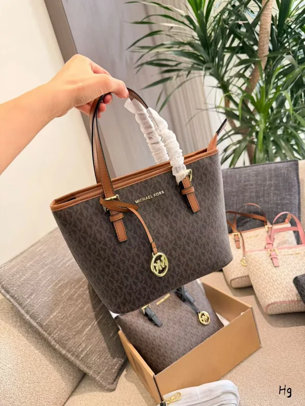 Zupełnie nowa, wysokiej jakośc – Women'S Tote Bags Michael Kors recenzja i cena