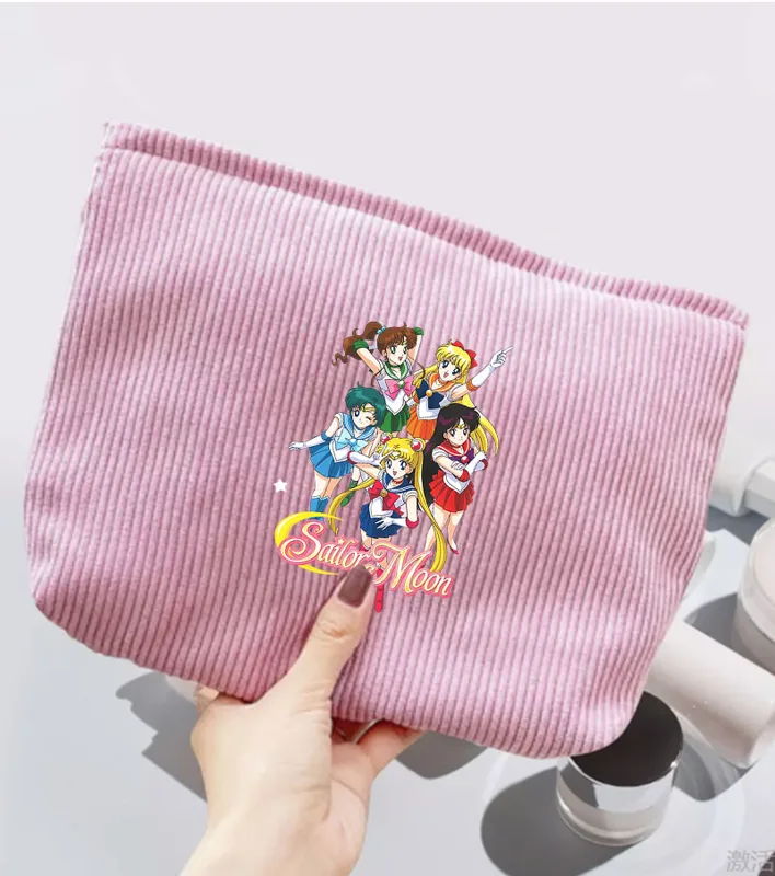 Kosmetyczka podróżna z aksamit – Women'S Vogue Bags recenzja i cena